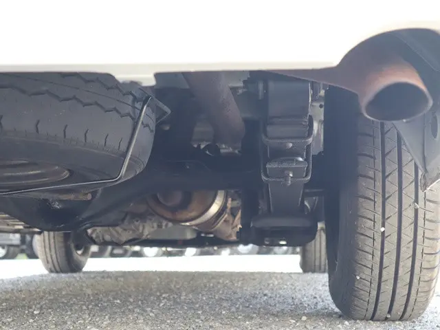 トヨタ ハイエースレジアス LDF-KDH206K(4WD)の写真32