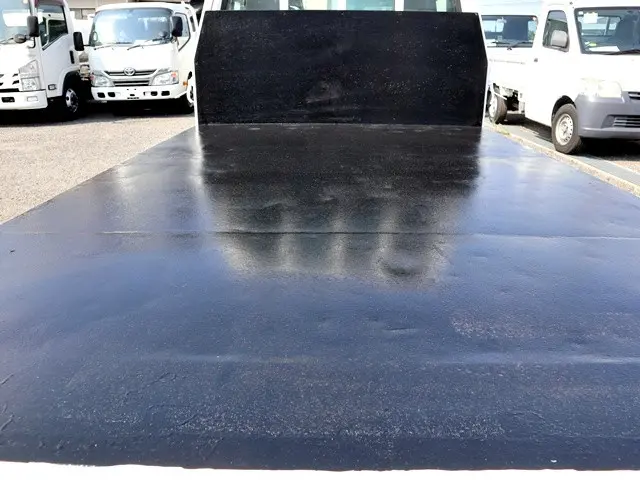 トヨタ ライトエーストラック GK-KM70(2WD)の写真12