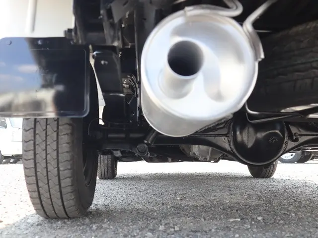 トヨタ ライトエーストラック GK-KM70(2WD)の写真27