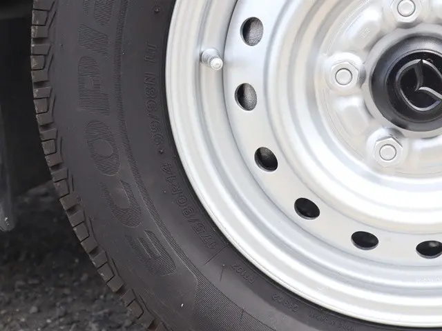 マツダ ボンゴトラック 5BF-S403F(2WD)の写真22