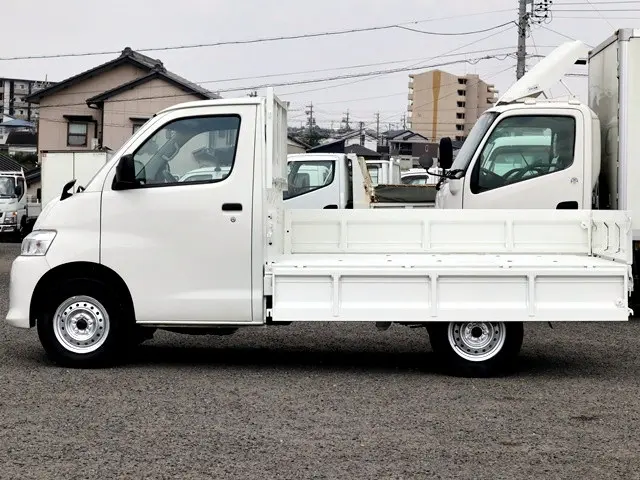 マツダ ボンゴトラック 5BF-S403F(2WD)の写真13