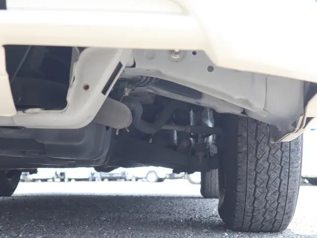 トヨタ ハイエース CBA-TRH214W(2WD)の写真23