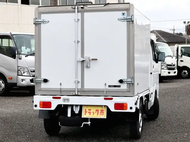 スズキ キャリイ EBD-DA16T(2WD)の写真5