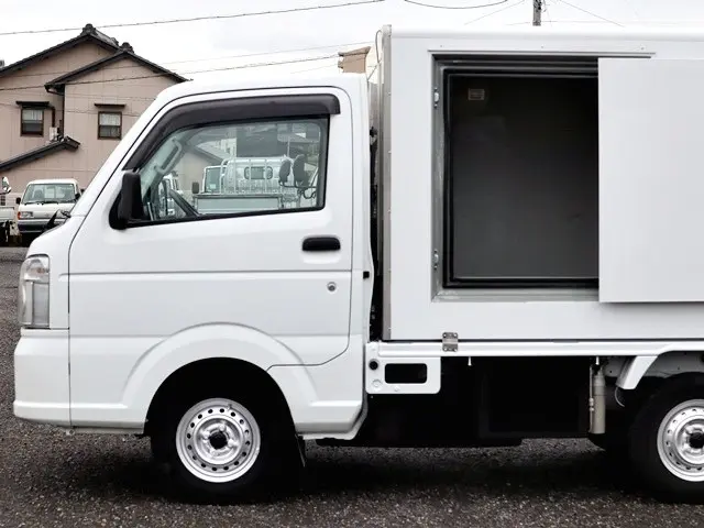 スズキ キャリイ EBD-DA16T(2WD)の写真10