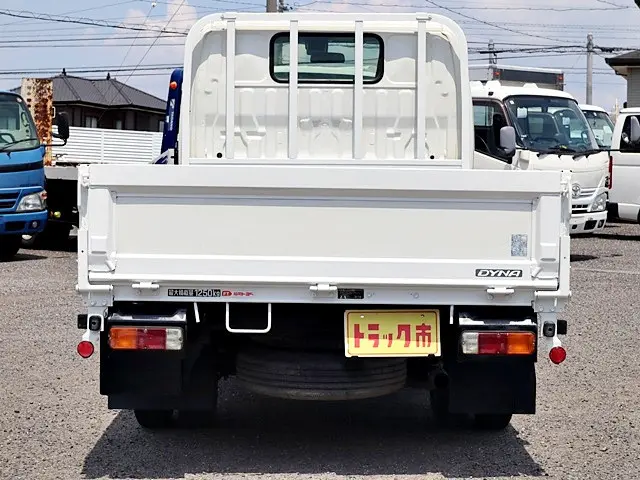 トヨタ ダイナ 3BF-TRY230(2WD)の写真6