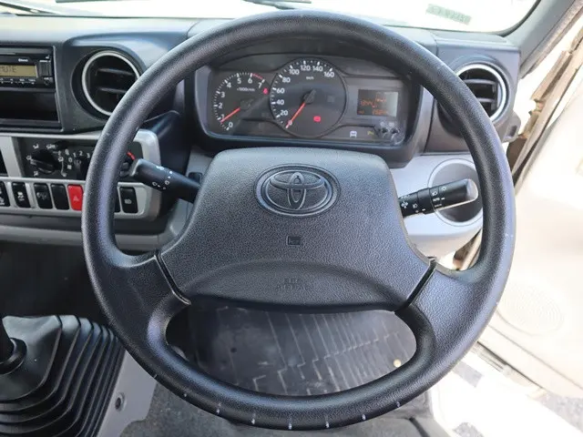 トヨタ ダイナ 3BF-TRY230(2WD)の写真32