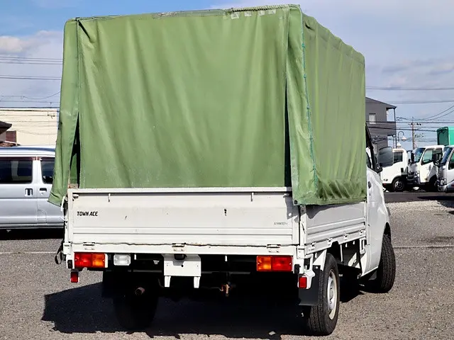 トヨタ タウンエーストラック DBF-S402U(2WD)の写真3