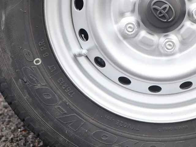 トヨタ タウンエーストラック DBF-S402U(2WD)の写真20