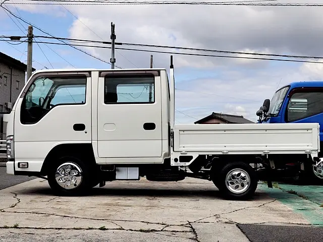 いすゞ エルフ TKG-NHR85A(2WD)の写真9