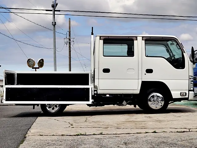 いすゞ エルフ TKG-NHR85A(2WD)の写真10