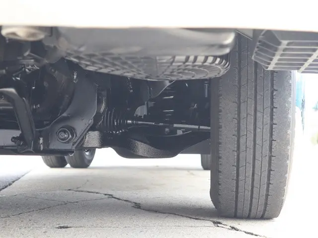 いすゞ エルフ TKG-NHR85A(2WD)の写真24