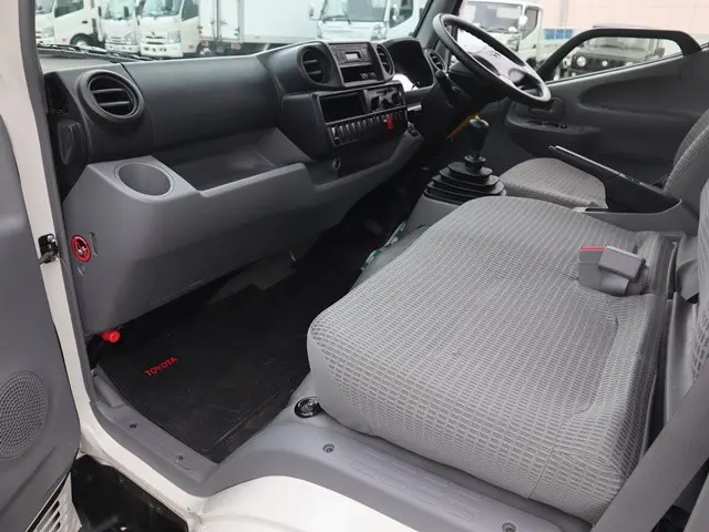 トヨタ ダイナ ABF-TRY230(2WD)の写真31