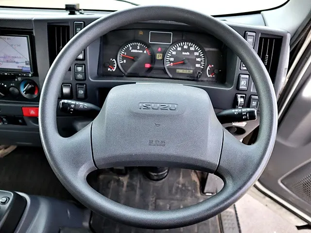 いすゞ エルフ TRG-NPR85AN(2WD)の写真4