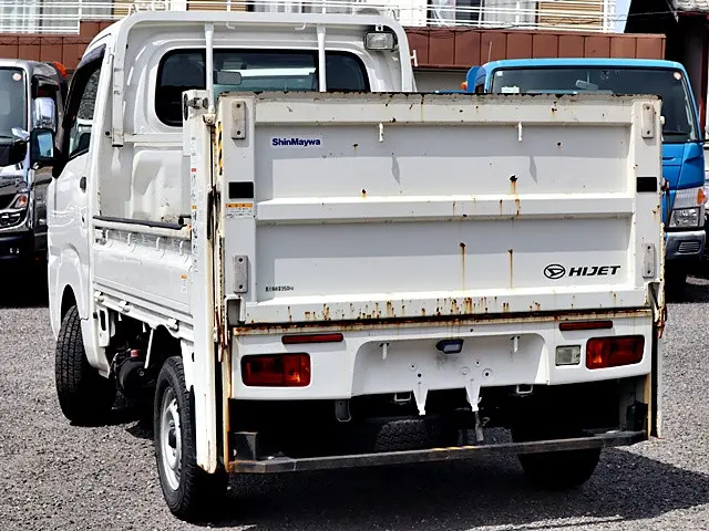 ダイハツ ハイゼットトラック EBD-S500P(2WD)の写真2