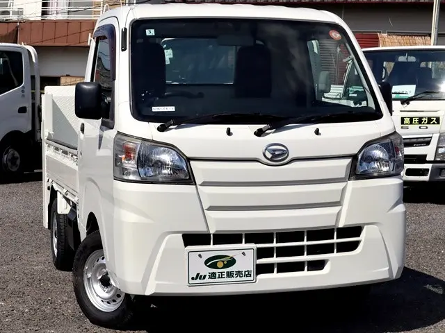 ダイハツ ハイゼットトラック EBD-S500P(2WD)の写真4
