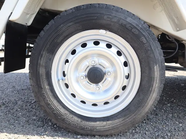 ダイハツ ハイゼットトラック EBD-S500P(2WD)の写真31