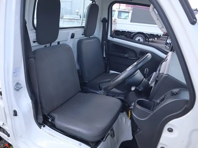 ダイハツ ハイゼットトラック EBD-S500P(2WD)の写真33
