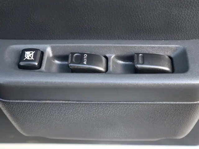 ダイハツ ハイゼットトラック EBD-S500P(2WD)の写真40