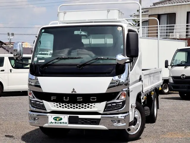 三菱 キャンター 2RG-FBAV0(2WD)の写真2
