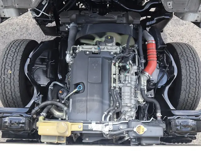 三菱 キャンター 2RG-FBAV0(2WD)の写真13