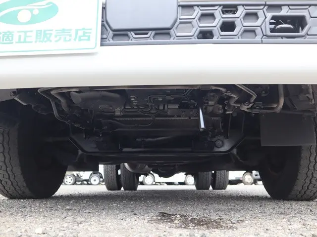 三菱 キャンター 2RG-FBAV0(2WD)の写真20