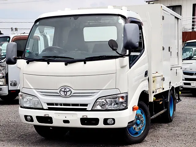 トヨタ ダイナ TKG-XZU605(2WD)の写真1