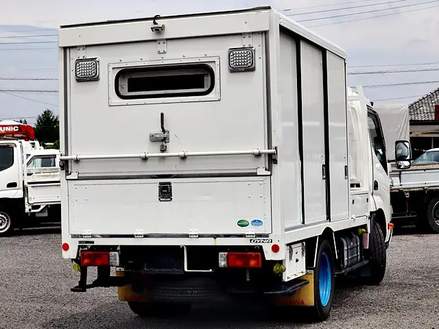 トヨタ ダイナ TKG-XZU605(2WD)の写真3