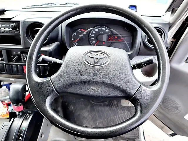 トヨタ ダイナ TKG-XZU605(2WD)の写真4