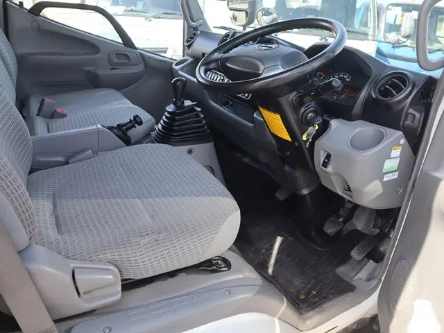 日野 デュトロ TKG-XZC605M(2WD)の写真33