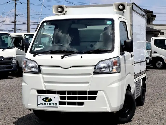 ダイハツ ハイゼットトラック EBD-S510P(4WD)の写真2