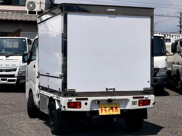 ダイハツ ハイゼットトラック EBD-S510P(4WD)の写真7