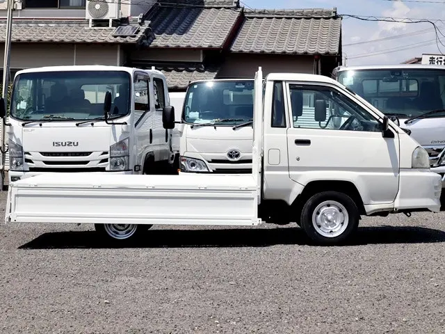 トヨタ タウンエーストラック GK-KM70(2WD)の写真10