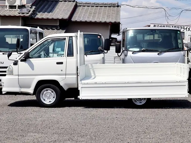 トヨタ タウンエーストラック GK-KM70(2WD)の写真13