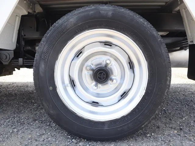 トヨタ タウンエーストラック GK-KM70(2WD)の写真26