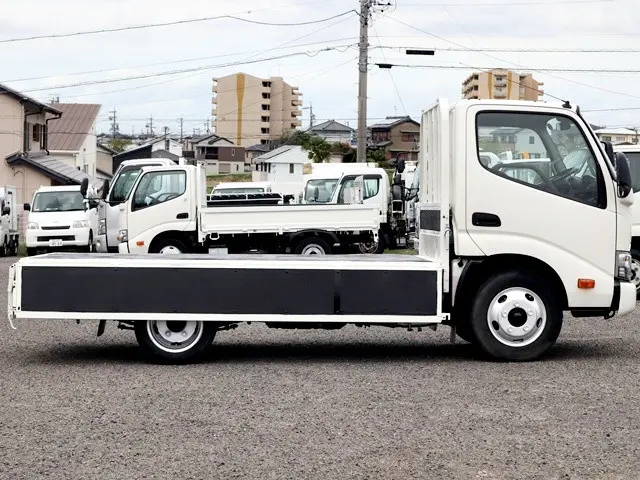 トヨタ トヨエース TKG-XZC605(2WD)の写真10