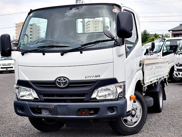 トヨタ ダイナ TKG-XZC605(2WD)の写真1