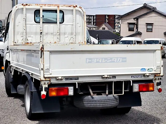 トヨタ ダイナ TKG-XZC605(2WD)の写真2