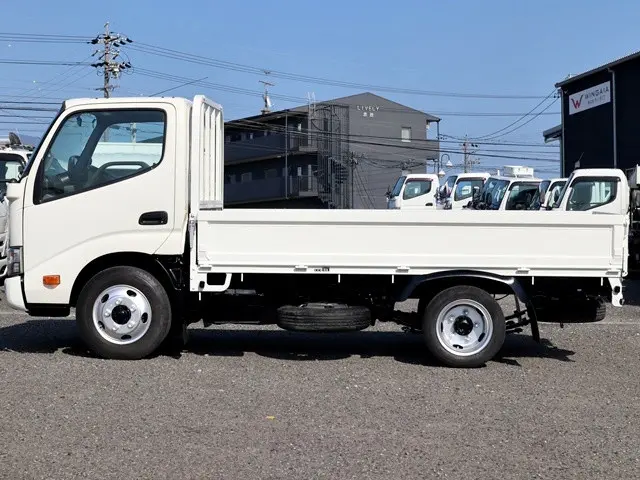 トヨタ ダイナ TKG-XZC605(2WD)の写真9