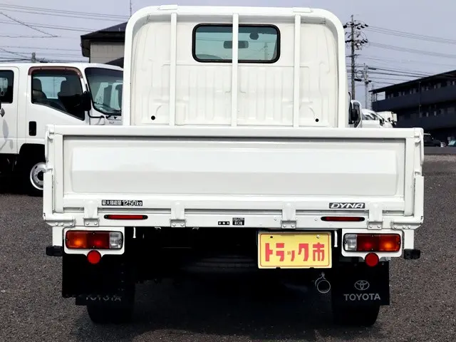 トヨタ ダイナ ABF-TRY220(2WD)の写真6