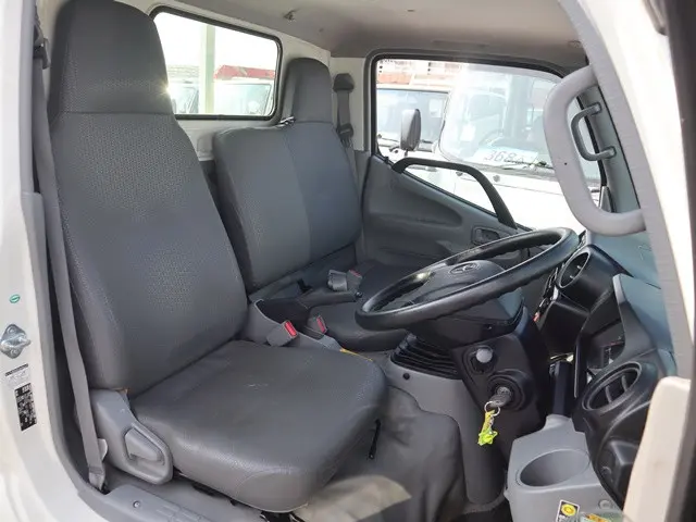 トヨタ ダイナ ABF-TRY220(2WD)の写真32