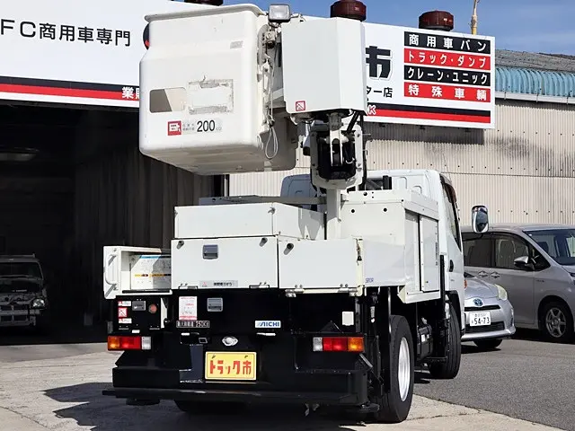 三菱 キャンター TPG-FEA50(2WD)の写真5