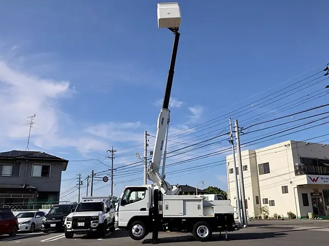 三菱 キャンター TPG-FEA50(2WD)の写真13