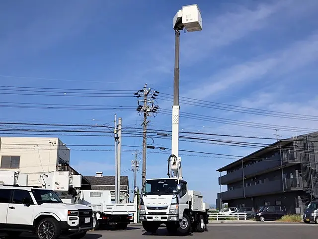 三菱 キャンター TPG-FEA50(2WD)の写真17