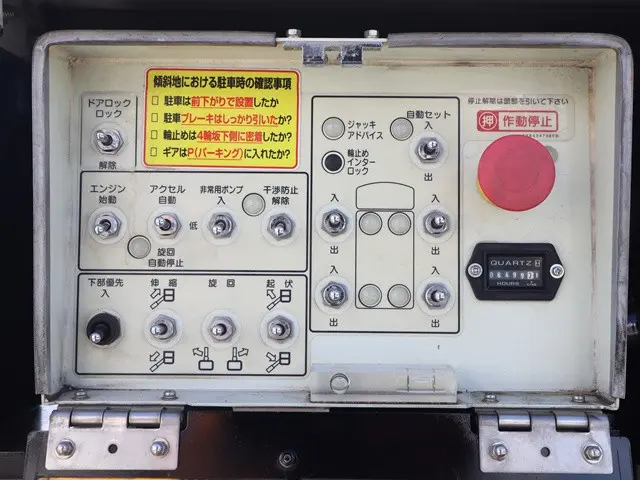 三菱 キャンター TPG-FEA50(2WD)の写真18