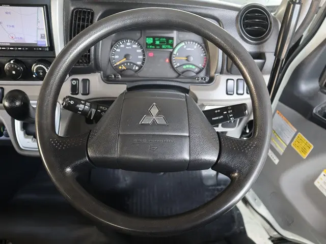 三菱 キャンター TPG-FEA50(2WD)の写真43