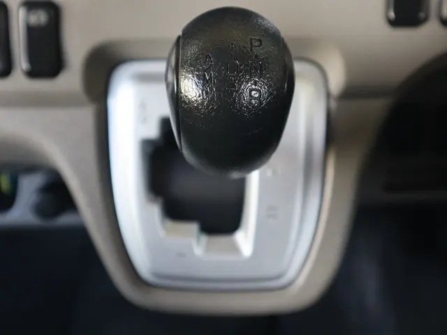 三菱 キャンター TPG-FEA50(2WD)の写真44