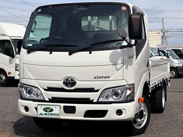トヨタ ダイナ 2DG-GDY231(2WD)の写真2