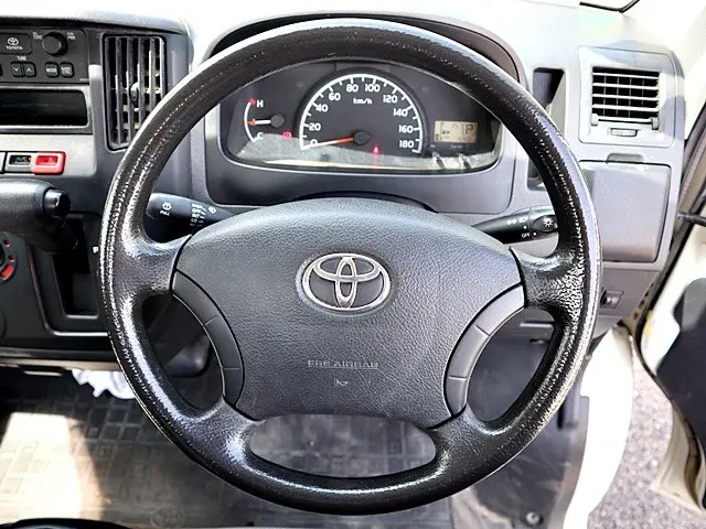 トヨタ タウンエーストラック DBF-S402U(2WD)の写真4