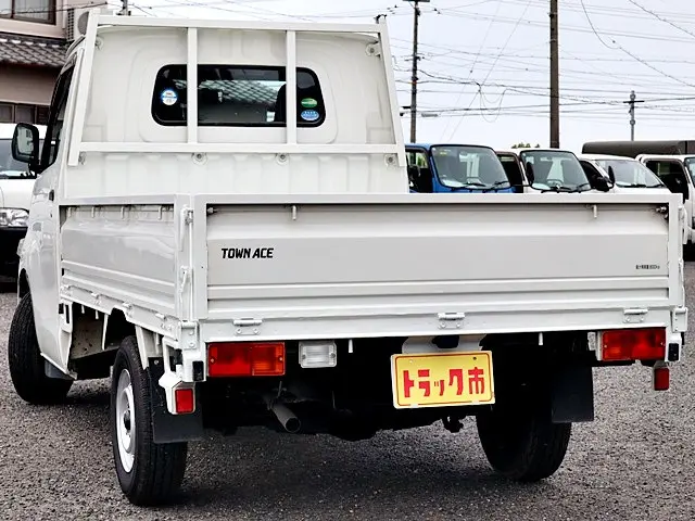 トヨタ タウンエーストラック DBF-S402U(2WD)の写真7