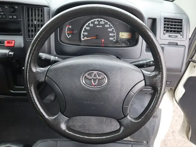 トヨタ タウンエーストラック DBF-S402U(2WD)の写真33